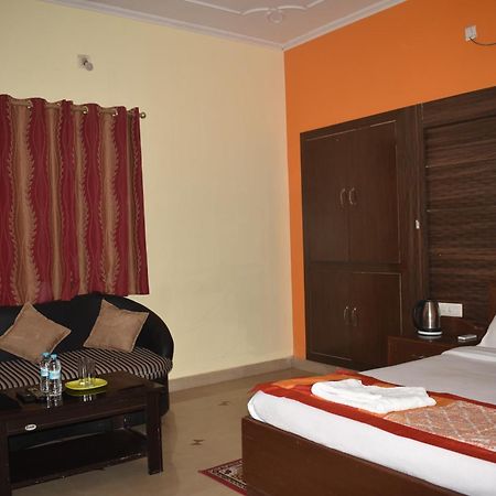 Sakura House Hotel Bodh Gaya Eksteriør billede