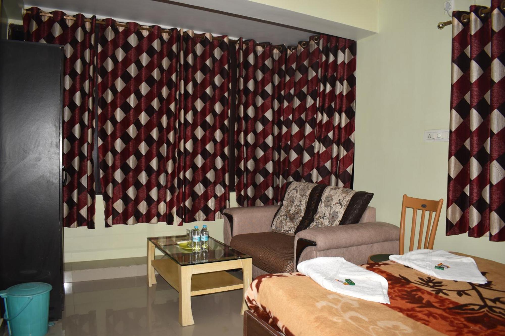 Sakura House Hotel Bodh Gaya Eksteriør billede